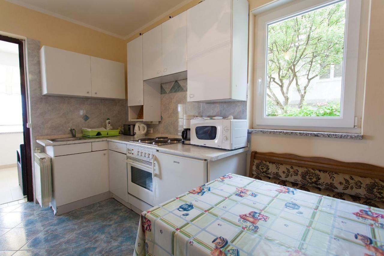 Apartman Kondic Omišalj Exteriér fotografie