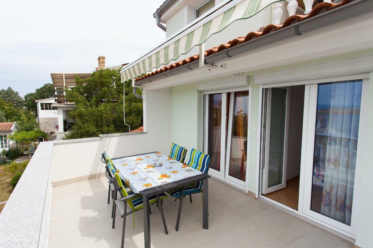 Apartman Kondic Omišalj Exteriér fotografie